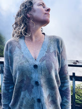 Load image into Gallery viewer, Grey Cashmere Cardigan ~ Cashmere Wool ~ S/M/L ~ NEW