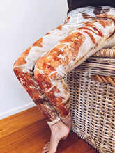 Load image into Gallery viewer, Eucalyptus Leggings ~ Merino ~ S/10 ~ New Homegrown Botanica