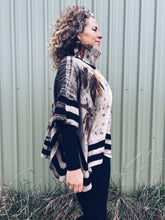 Load image into Gallery viewer, Ultra Thick Poncho ~ Wool ~ Freesize