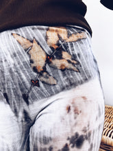 Load image into Gallery viewer, Eucalyptus Leggings ~ Merino ~ XS/8 ~ New Homegrown Botanica