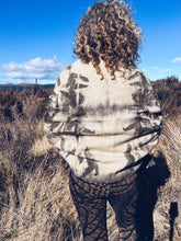 Load image into Gallery viewer, Wool Blanket Wrap/Scarf ~ Liquid Amber & Eucalyptus