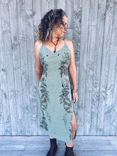 Load image into Gallery viewer, Khaki Strappy Knotweed Dress ~ Linen ~ M/L Wild Botanica