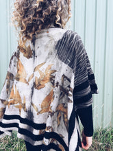 Load image into Gallery viewer, Ultra Thick Poncho ~ Wool ~ Freesize