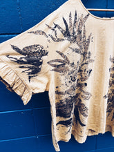 Load image into Gallery viewer, Eucalyptus top ~ Linen ~ 26 Homegrown Botanica
