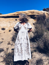 Load image into Gallery viewer, Goddess Dress ~ Linen ~ XL