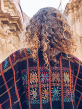Load image into Gallery viewer, Mariposa Hupile ~ Santa Catarina Palopó ~ Hand woven