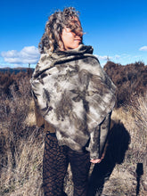 Load image into Gallery viewer, Wool Blanket Wrap/Scarf ~ Liquid Amber & Eucalyptus