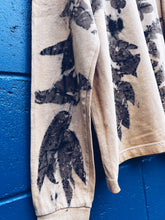 Load image into Gallery viewer, Men's / Unisex Gum longsleeve ~ Cotton XL Homegrown Botanica