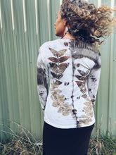 Load image into Gallery viewer, Thread Journeys Eucalyptus Long sleeve ~ Merino ~ L ~ NEW