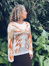 Load image into Gallery viewer, Thread Journeys Firey Eucalyptus Long sleeve ~ Merino ~ L ~ NEW