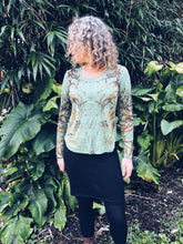 Load image into Gallery viewer, Wild Green longsleeve ~ Merino ~ S/M ~ NEW Homegrown Botanica