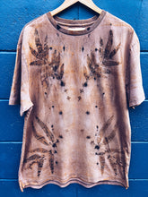 Load image into Gallery viewer, Earthy Gum ~ Men's / Unisex Tee ~ Cotton M/L Homegrown Botanica