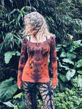 Load image into Gallery viewer, Pink/Orange top ~ Merino ~ M Homegrown Botanica