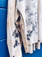 Load image into Gallery viewer, Cream Knotweed shirt ~ Linen XL+ Homegrown Botanica