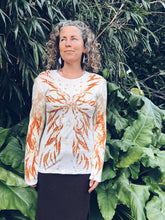 Load image into Gallery viewer, Thread Journeys Firey Eucalyptus Long sleeve ~ Merino ~ L ~ NEW