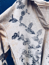 Load image into Gallery viewer, Cream Knotweed shirt ~ Linen XL+ Homegrown Botanica