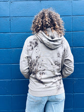 Load image into Gallery viewer, Unisex Grey Hoody ~ Cotton ~ M ~ NEW Wild Botanica