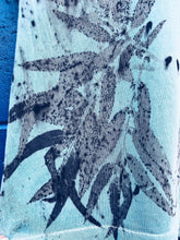 Load image into Gallery viewer, Wild Blue Tee ~ Cotton ~ M/L Homegrown Botanica