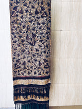 Load image into Gallery viewer, Naturally dyed, Batik - Long artpiece - Java Pumpkin flower - Homegrown Botanica