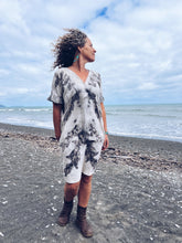 Load image into Gallery viewer, Cream Summer Dress ~ Linen ~ S/M Wild Botanica