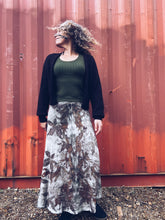 Load image into Gallery viewer, Thread Journeys Autumn Leaf Skirt ~ Merino ~ L ~ NEW