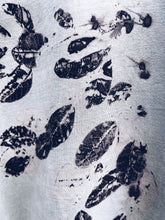 Load image into Gallery viewer, Feijoa Burst ~ Men's / Unisex Tee ~ Cotton M/L Homegrown Botanica