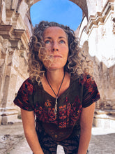 Load image into Gallery viewer, Green color Hupile ~ Chajul ~ Hand woven
