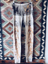 Load image into Gallery viewer, Eucalyptus Leggings ~ Merino ~ XS ~ New
