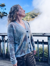 Load image into Gallery viewer, Grey Cashmere Cardigan ~ Cashmere Wool ~ S/M/L ~ NEW
