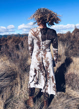Load image into Gallery viewer, Thread Journeys Dress ~ Merino ~ M ~ NEW
