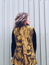 Load image into Gallery viewer, Golden Vest/Cardy ~ Merino Wool ~ XL/Freesize
