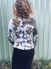 Load image into Gallery viewer, Thread Journeys Eucalyptus Cropped Long sleeve ~ Merino ~ M ~ NEW
