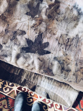 Load image into Gallery viewer, NZ Wool Blanket ~ Single ~ Liquid Amber
