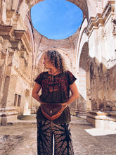 Load image into Gallery viewer, Green color Hupile ~ Chajul ~ Hand woven
