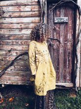 Load image into Gallery viewer, Wild Mustard Dress ~ Cotton ~ M/L
