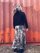 Load image into Gallery viewer, Thread Journeys Autumn Leaf Skirt ~ Merino ~ L ~ NEW
