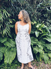Load image into Gallery viewer, White Strappy Knotweed Dress ~ Linen ~ XL
