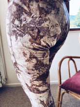 Load image into Gallery viewer, Thread Journeys Oak leaf Leggings ~ Merino ~ S ~ New
