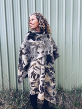 Load image into Gallery viewer, Wool Blanket Wrap/Scarf/Poncho ~ Liquid Amber ~ Xtra long
