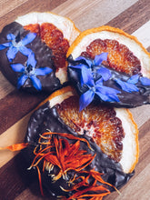 Load image into Gallery viewer, Foraged Flavours: Create a Wild Feast by the Sea Homegrown Botanica
