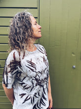 Load image into Gallery viewer, Thread Journeys Drift Top ~ Merino ~ XL/XXL
