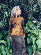 Load image into Gallery viewer, Caramel Long Sleeve ~ Merino ~ XXL
