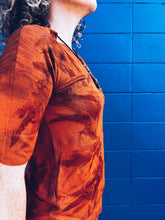 Load image into Gallery viewer, Wild Orange Tee ~ Merino ~ S/M
