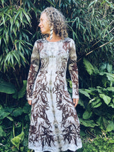 Load image into Gallery viewer, Thread Journeys Dress ~ Merino ~ M ~ NEW Wild Botanica
