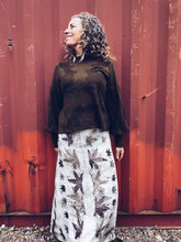 Load image into Gallery viewer, Thread Journeys Liquid Amber Skirt ~ Merino ~ M ~ NEW
