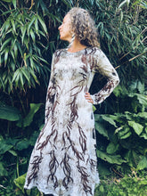 Load image into Gallery viewer, Thread Journeys Dress ~ Merino ~ L ~ NEW Wild Botanica

