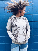 Load image into Gallery viewer, Unisex Grey Hoody ~ Cotton ~ M ~ NEW Wild Botanica
