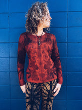 Load image into Gallery viewer, Wild Rusty Top ~ Merino ~ S/M
