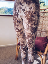 Load image into Gallery viewer, Thread Journeys Oak leaf Leggings ~ Merino ~ S ~ New
