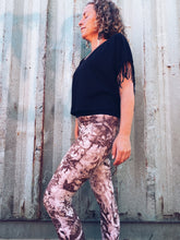Load image into Gallery viewer, Thread Journeys Oak leaf Leggings ~ Merino ~ S ~ New
